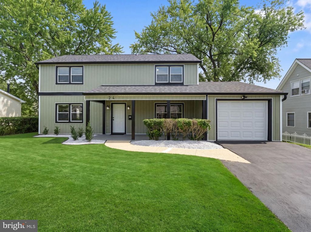 24 HANCOCK LN, WILLINGBORO, NJ 08046 — exterior