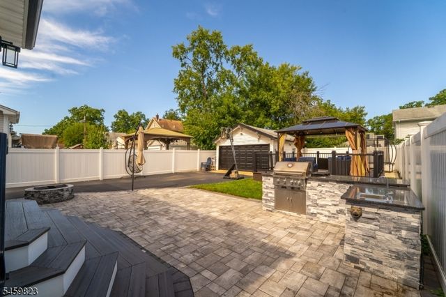 149 E Clay Ave, Roselle Park Boro, NJ 07204