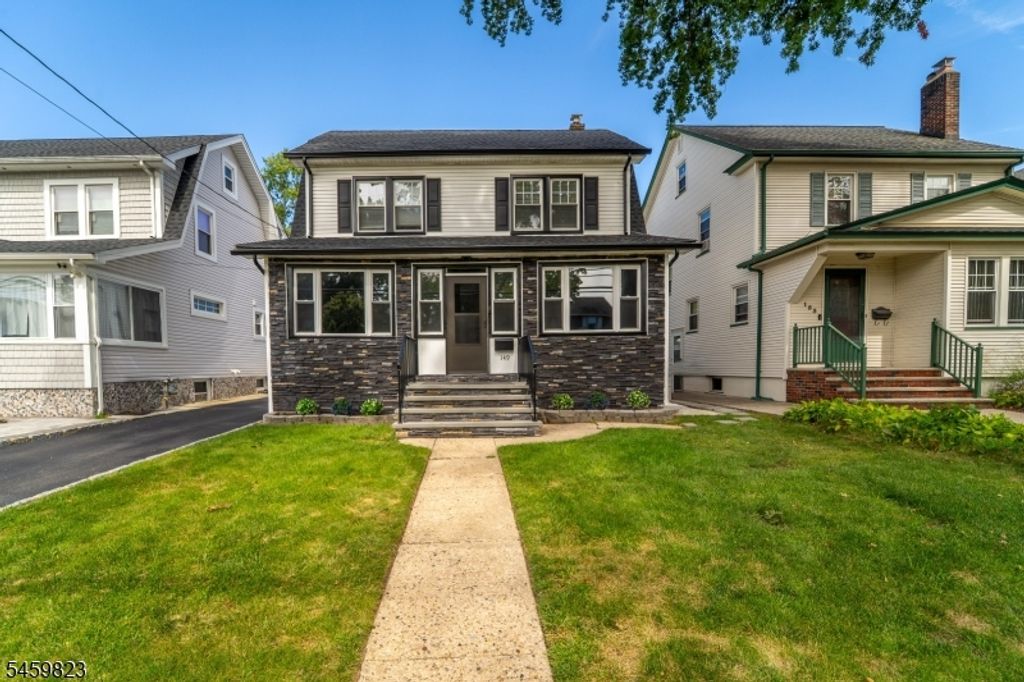149 E Clay Ave, Roselle Park Boro, NJ 07204