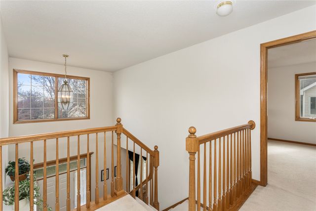 9040 Telford Circle, Johnston, IA 50131