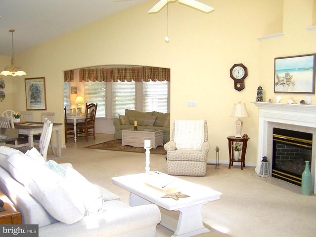 92 TAIL OF THE FOX DR, Ocean Pines, MD 21811