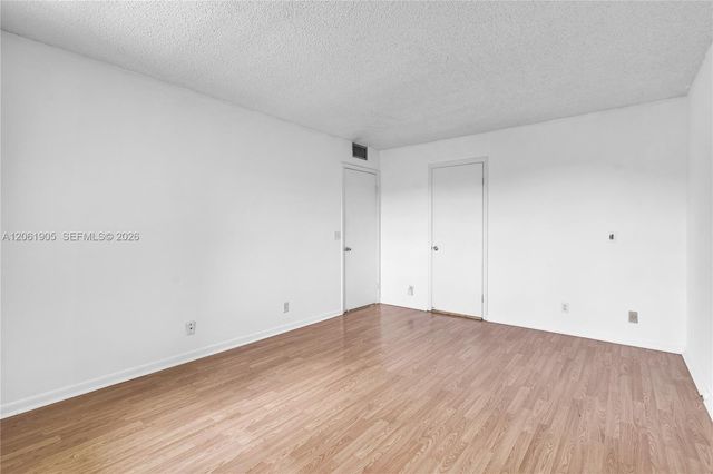 300 SW 134th Way 413E, Pembroke Pines, FL 33027
