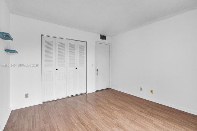 300 SW 134th Way 413E, Pembroke Pines, FL 33027