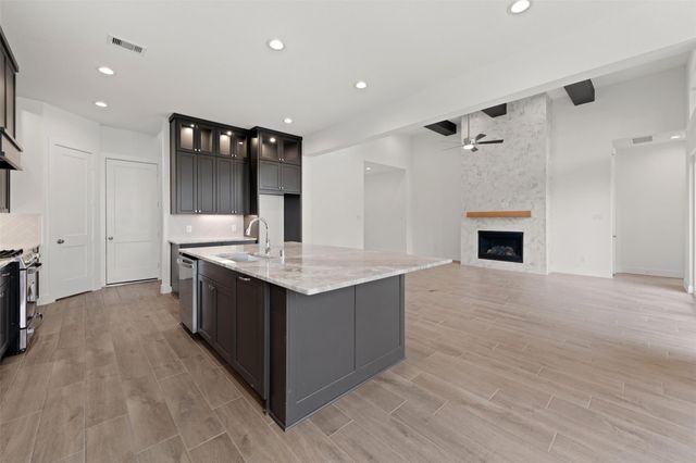 701 Cross Timbers Trace, Waller, TX 77447