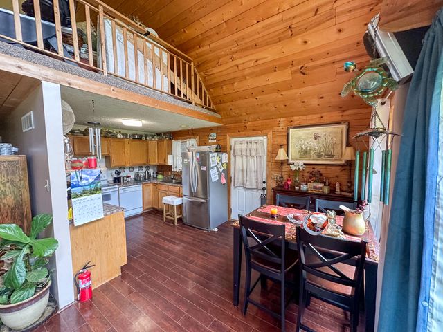 452 Heaven Lane, Sharpsburg, KY 40374