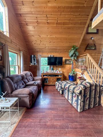 452 Heaven Lane, Sharpsburg, KY 40374