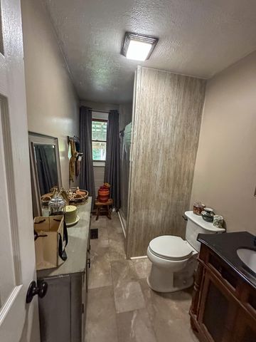 452 Heaven Lane, Sharpsburg, KY 40374