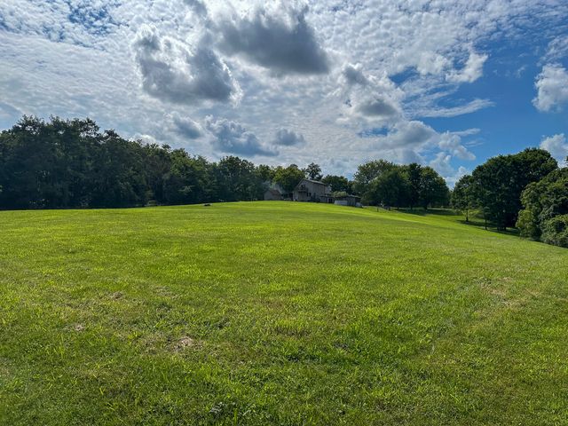 452 Heaven Lane, Sharpsburg, KY 40374