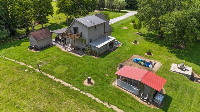 452 Heaven Lane, Sharpsburg, KY 40374