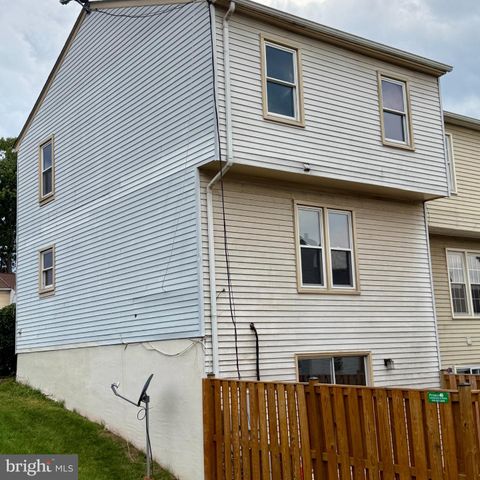 1003 MARSDEN CT, Sterling, VA 20164