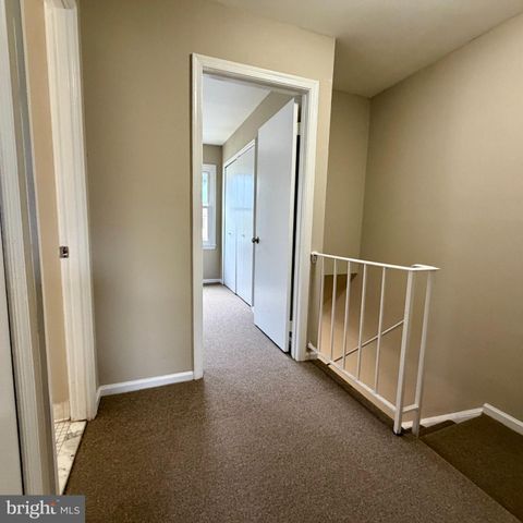 1003 MARSDEN CT, Sterling, VA 20164