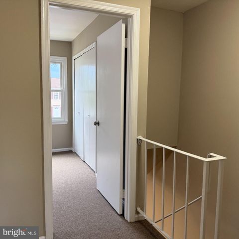 1003 MARSDEN CT, Sterling, VA 20164