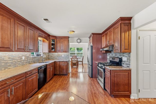 37 Christopher Court, Old Bridge, NJ 08857
