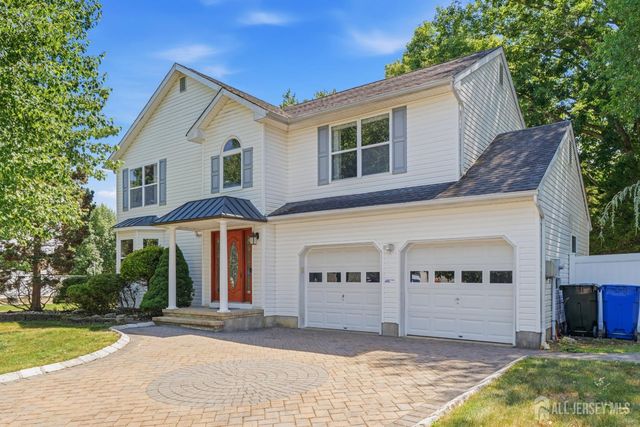 37 Christopher Court, Old Bridge, NJ 08857