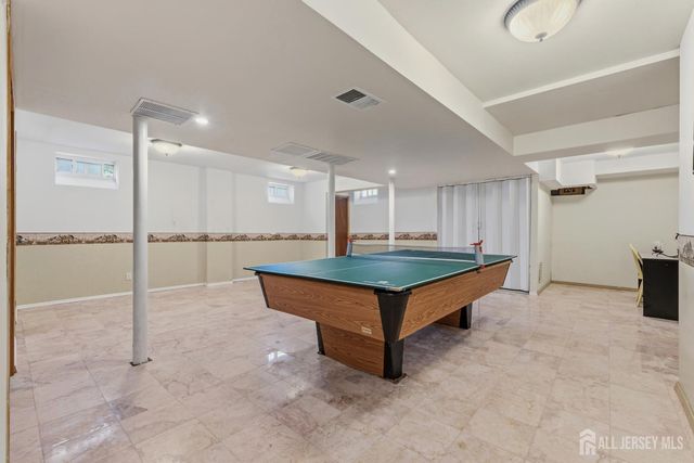 37 Christopher Court, Old Bridge, NJ 08857