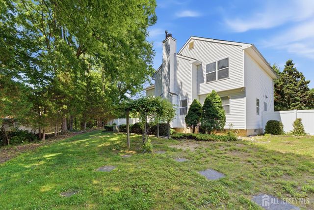 37 Christopher Court, Old Bridge, NJ 08857
