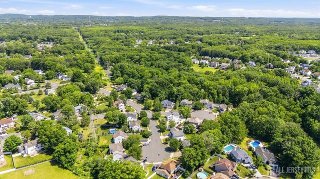 37 Christopher Court, Old Bridge, NJ 08857