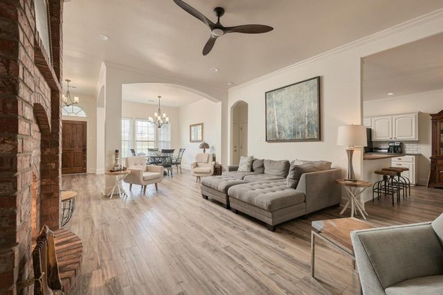 107 Lauren Lane, Pottsboro, TX 75076