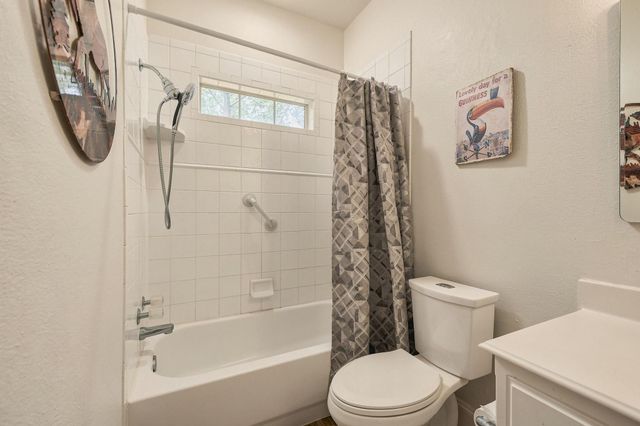 107 Lauren Lane, Pottsboro, TX 75076