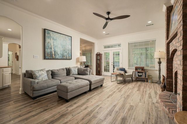 107 Lauren Lane, Pottsboro, TX 75076