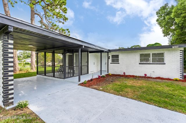 7606 CONTOUR Drive, Jacksonville, FL 32221