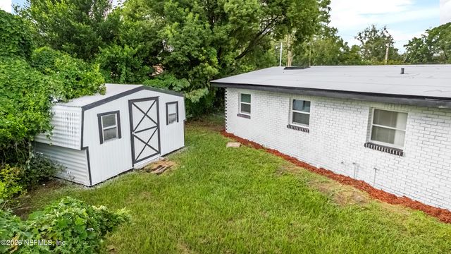 7606 CONTOUR Drive, Jacksonville, FL 32221
