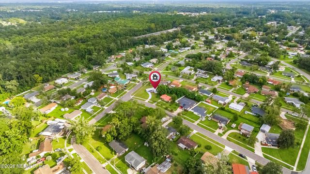 7606 CONTOUR Drive, Jacksonville, FL 32221