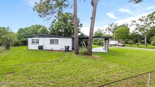 7606 CONTOUR Drive, Jacksonville, FL 32221