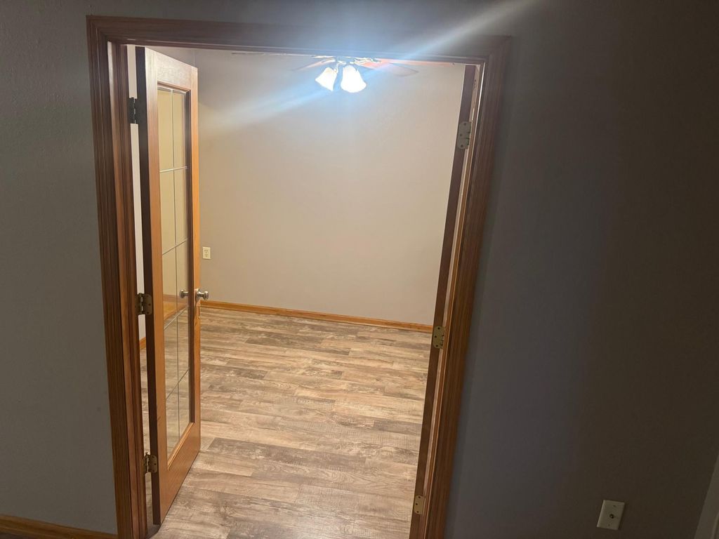 221 Grand Avenue W 306, South Saint Paul, MN 55075 — photo 4