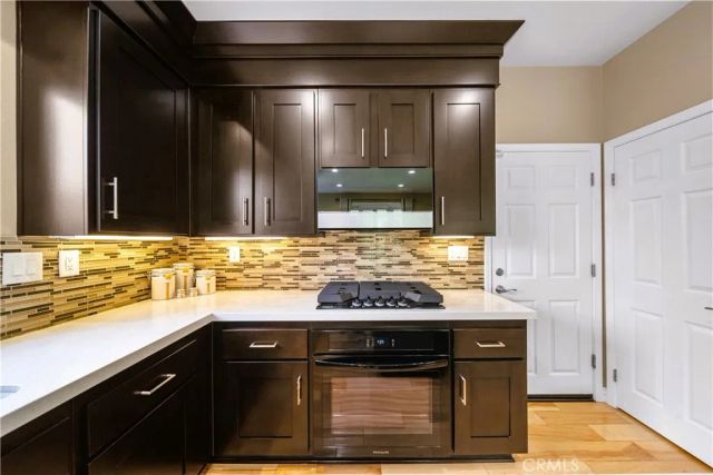 28655 Placerview Trail, Saugus, CA 91390