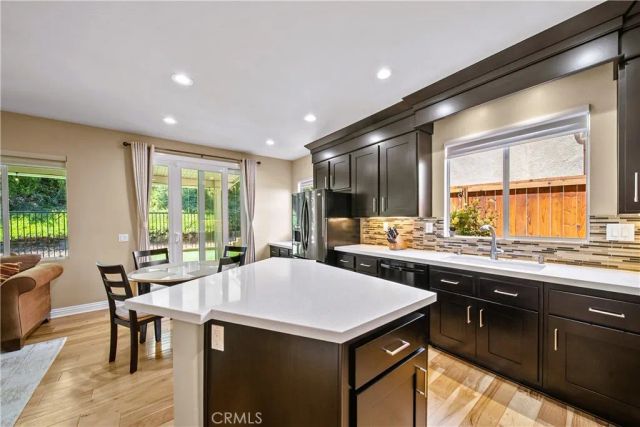 28655 Placerview Trail, Saugus, CA 91390