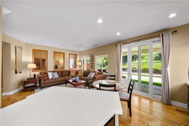 28655 Placerview Trail, Saugus, CA 91390