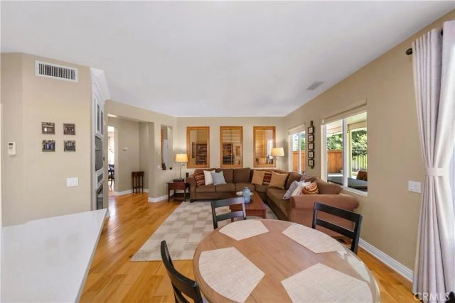 28655 Placerview Trail, Saugus, CA 91390