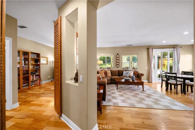 28655 Placerview Trail, Saugus, CA 91390