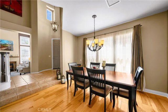 28655 Placerview Trail, Saugus, CA 91390
