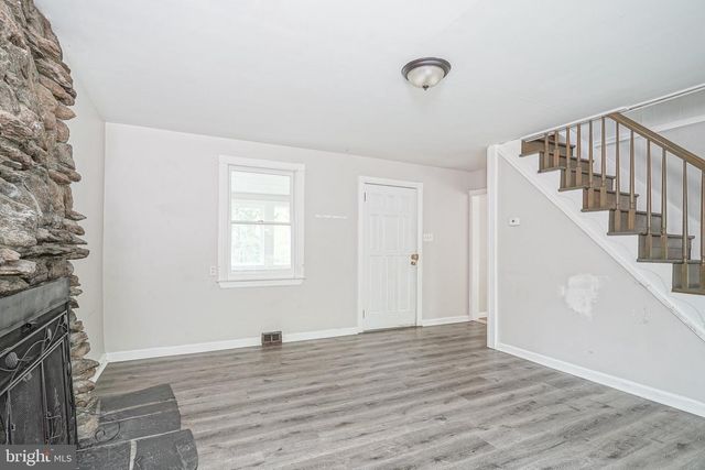100 KENDRICK AVE, Sicklerville, NJ 08081