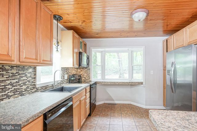 100 KENDRICK AVE, Sicklerville, NJ 08081