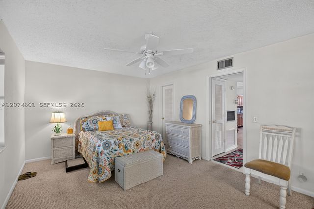867 North Dr B, Delray Beach, FL 33445