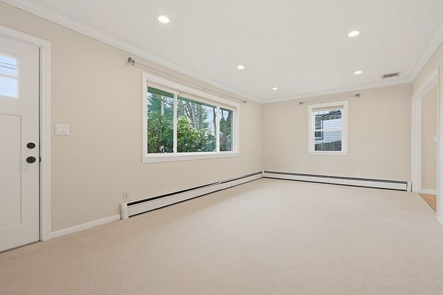 231 Spiers, Newton, MA 02459