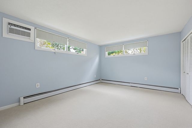 231 Spiers, Newton, MA 02459