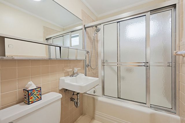 231 Spiers, Newton, MA 02459