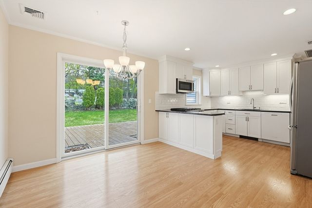 231 Spiers, Newton, MA 02459