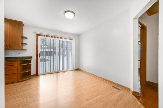 1020 Holley Avenue, Saint Paul Park, MN 55071