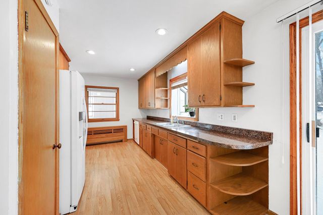 1020 Holley Avenue, Saint Paul Park, MN 55071