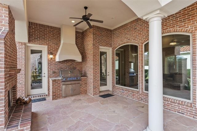 15611 Oyster Cove Drive, Sugar Land, TX 77478