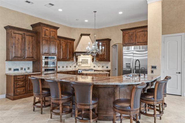 15611 Oyster Cove Drive, Sugar Land, TX 77478