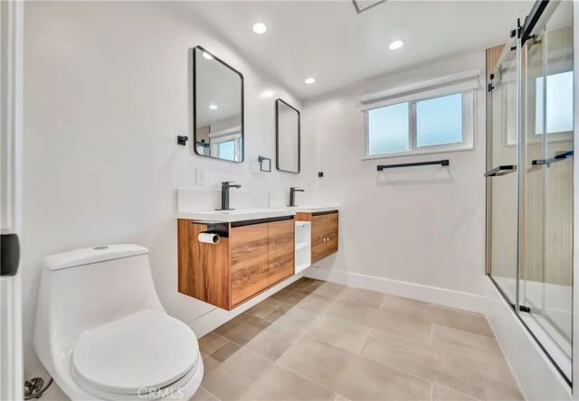 23635 Marylee st, Woodland Hills, CA 91367