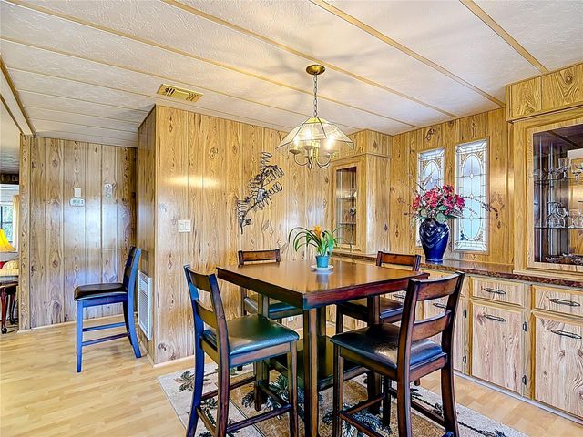 6561 CHINABERRY DR NE, Winter Haven, FL 33881