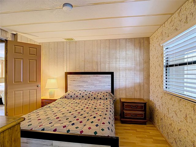 6561 CHINABERRY DR NE, Winter Haven, FL 33881