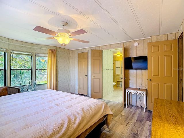 6561 CHINABERRY DR NE, Winter Haven, FL 33881